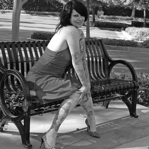 Red halter dress - Picture 1 of 9